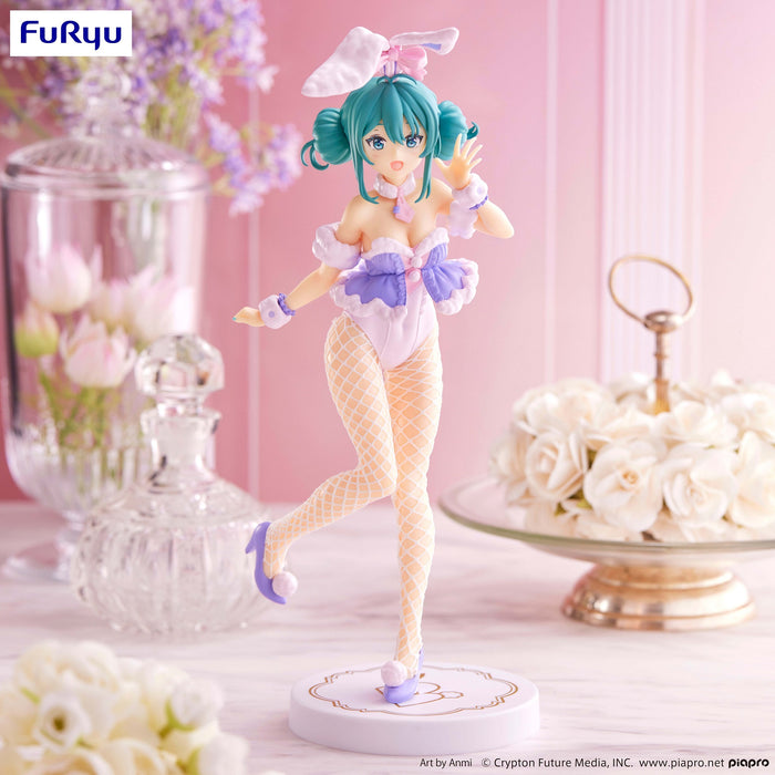 Furyu Figures Bicute Bunnies: Hatsune Miku - Hatsune Miku Con Traje Morado