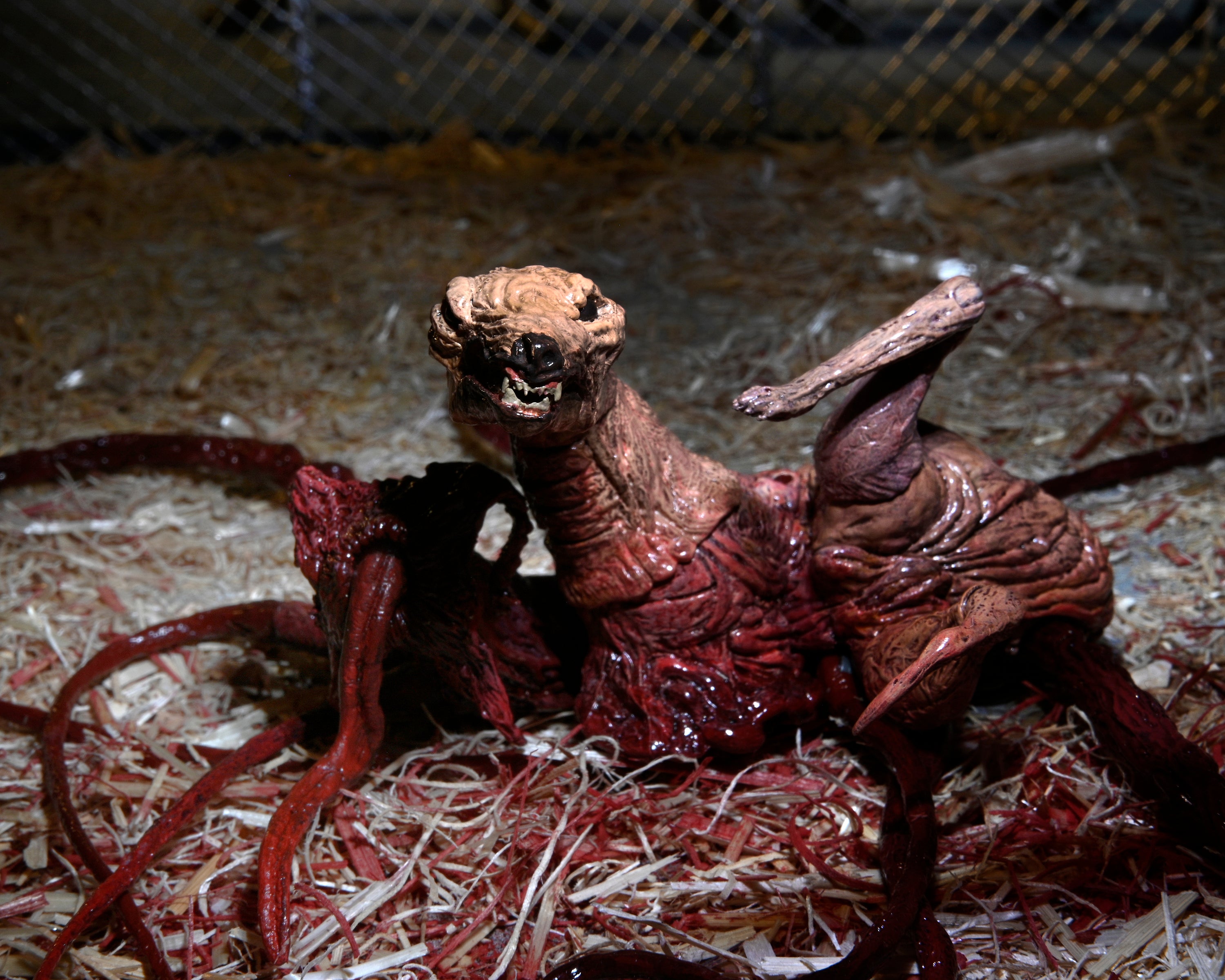 NECA Figura de Accion Creature Ultimate: The Thing - Thing Dog Deluxe 7 Pulgadas