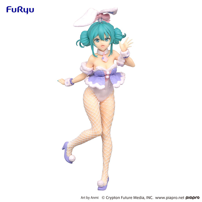 Furyu Figures Bicute Bunnies: Hatsune Miku - Hatsune Miku Con Traje Morado