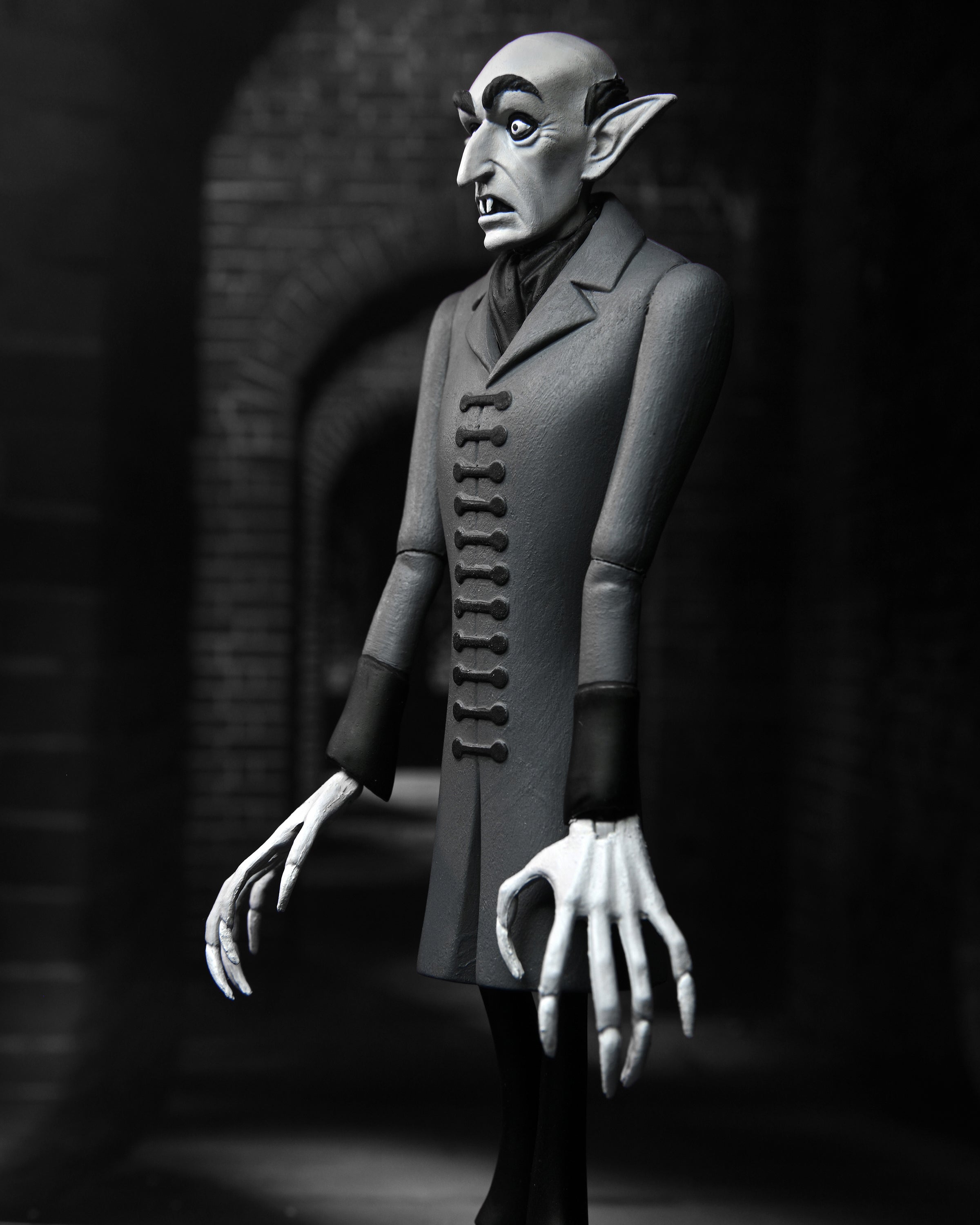 NECA Toony Terrors: Universal Monsters - Nosferatu Conde Orlok Silver Screen Edition 6 Pulgadas