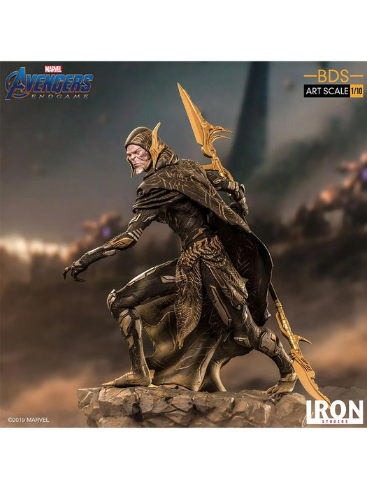 IRON Studios: Marvel Avengers Endgame - Corvus Glaive Black Order BDS Escala de Arte 1/10