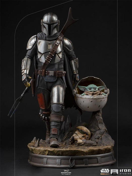 IRON Studios: Star Wars The Mandalorian - The Mandalorian y Baby Yoda Legacy Replica Escala 1/4