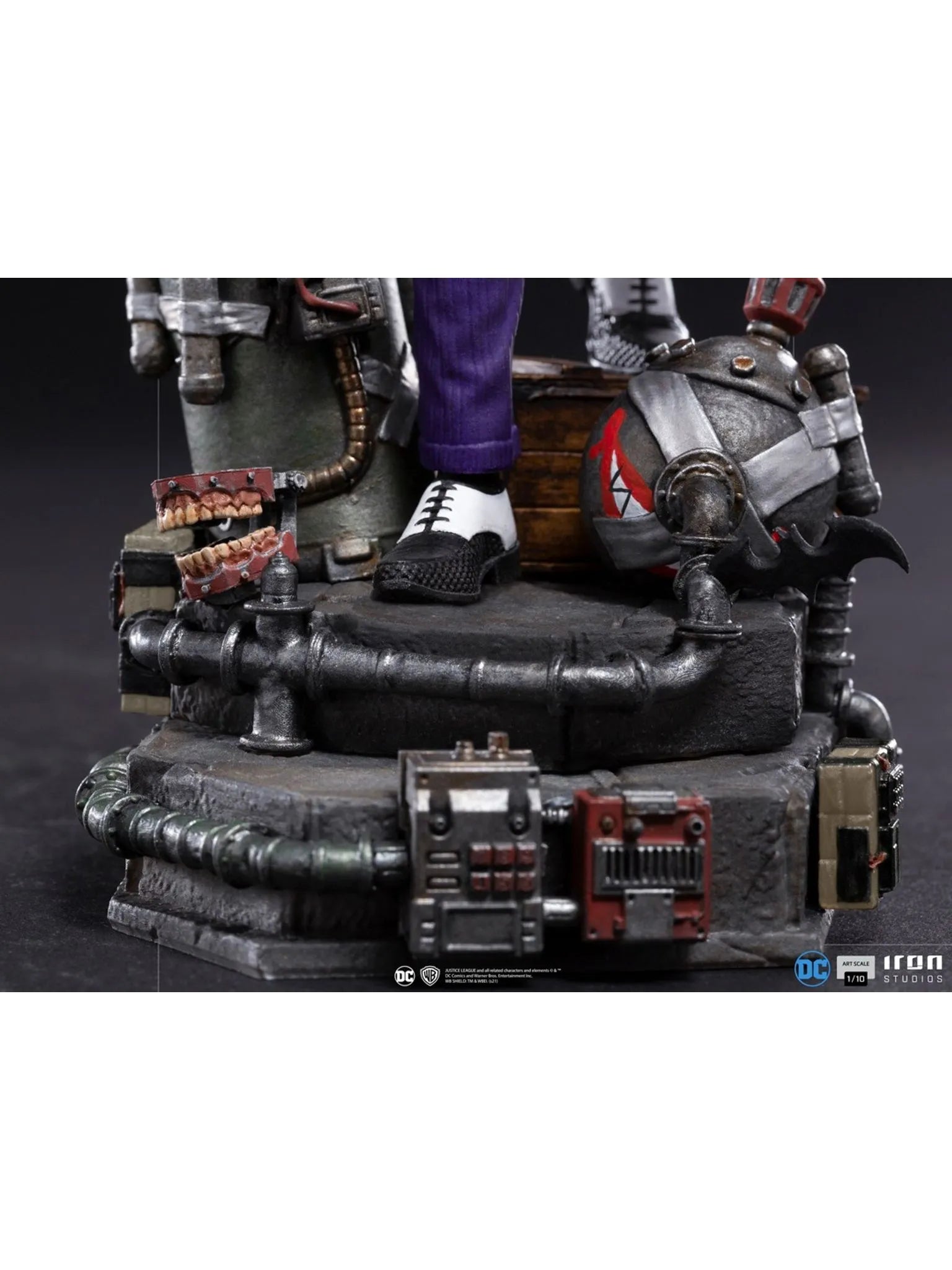 IRON Studios: DC Comics - The Joker Escala de Arte 1/10