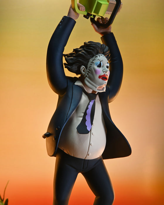 NECA Toony Terrors: Masacre En Texas 50 Aniversario - Pretty Woman Leatherface 6 Pulgadas