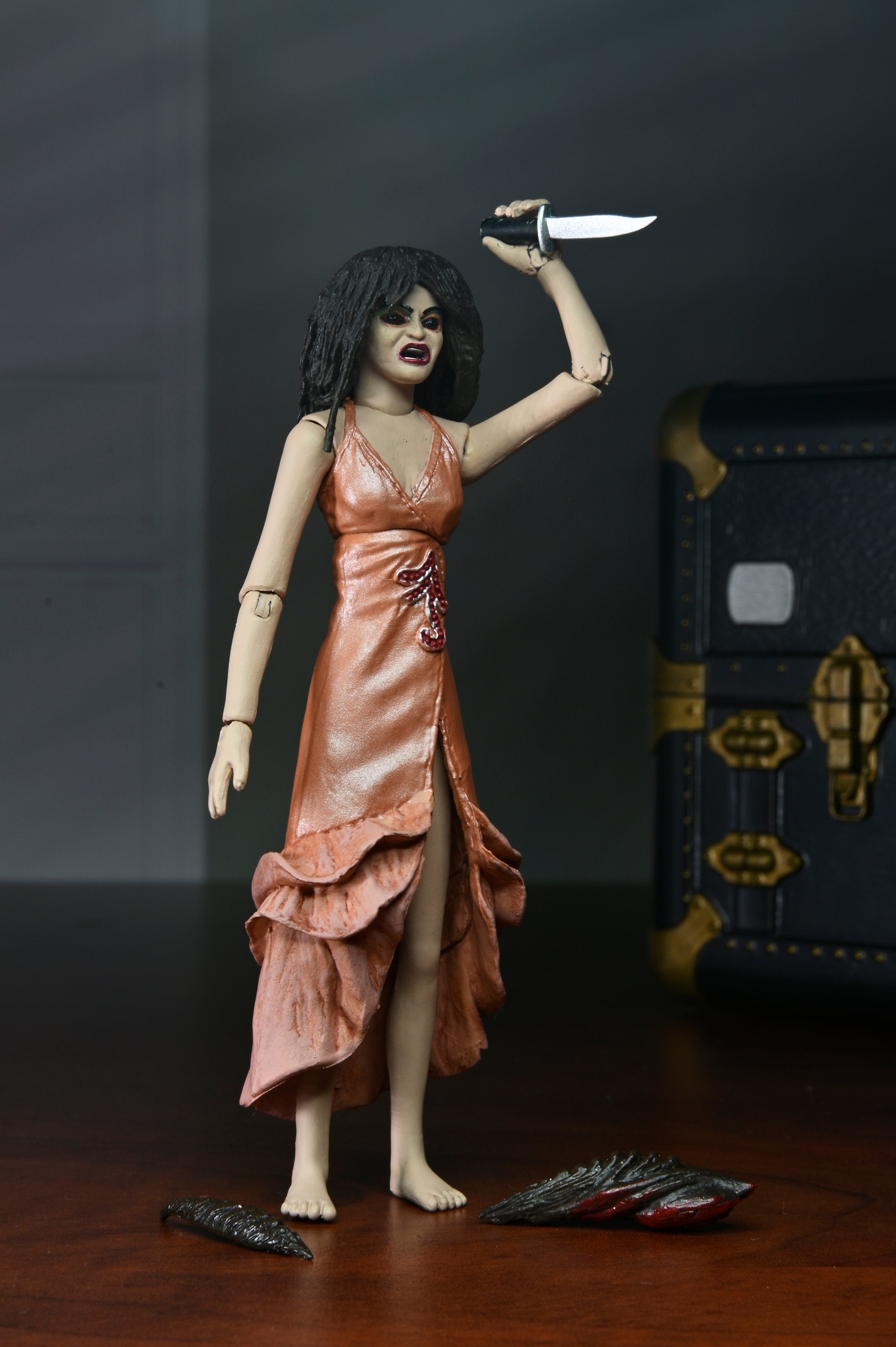 NECA Figura de Accion: Puppet Master - Mujer Sanguijuela y Estuche de Marionetas Toulon 2 Pack 7 Pulgadas