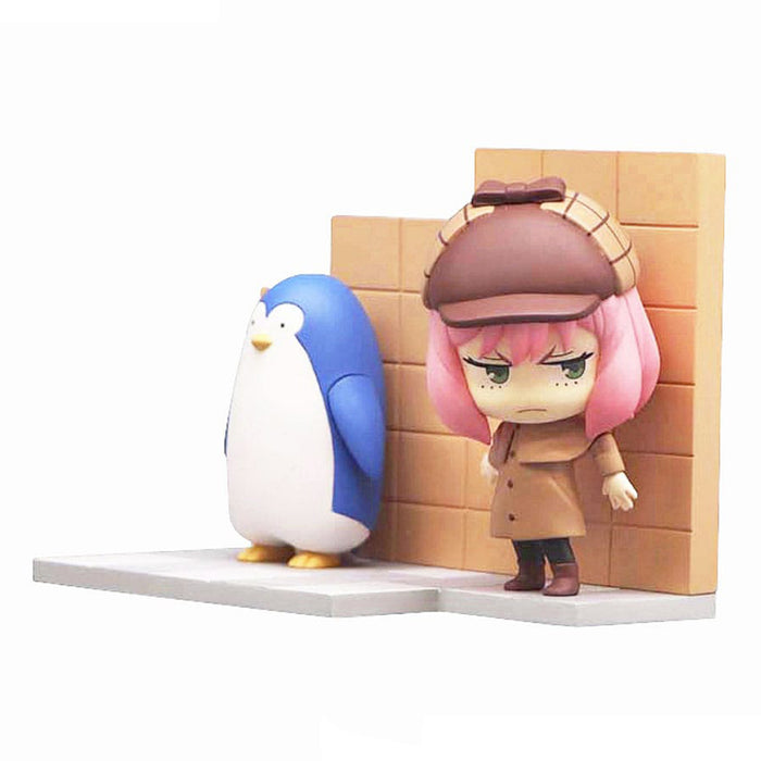 Furyu Figures Hold: Spy X Family - Anya Y Sr Pinguino