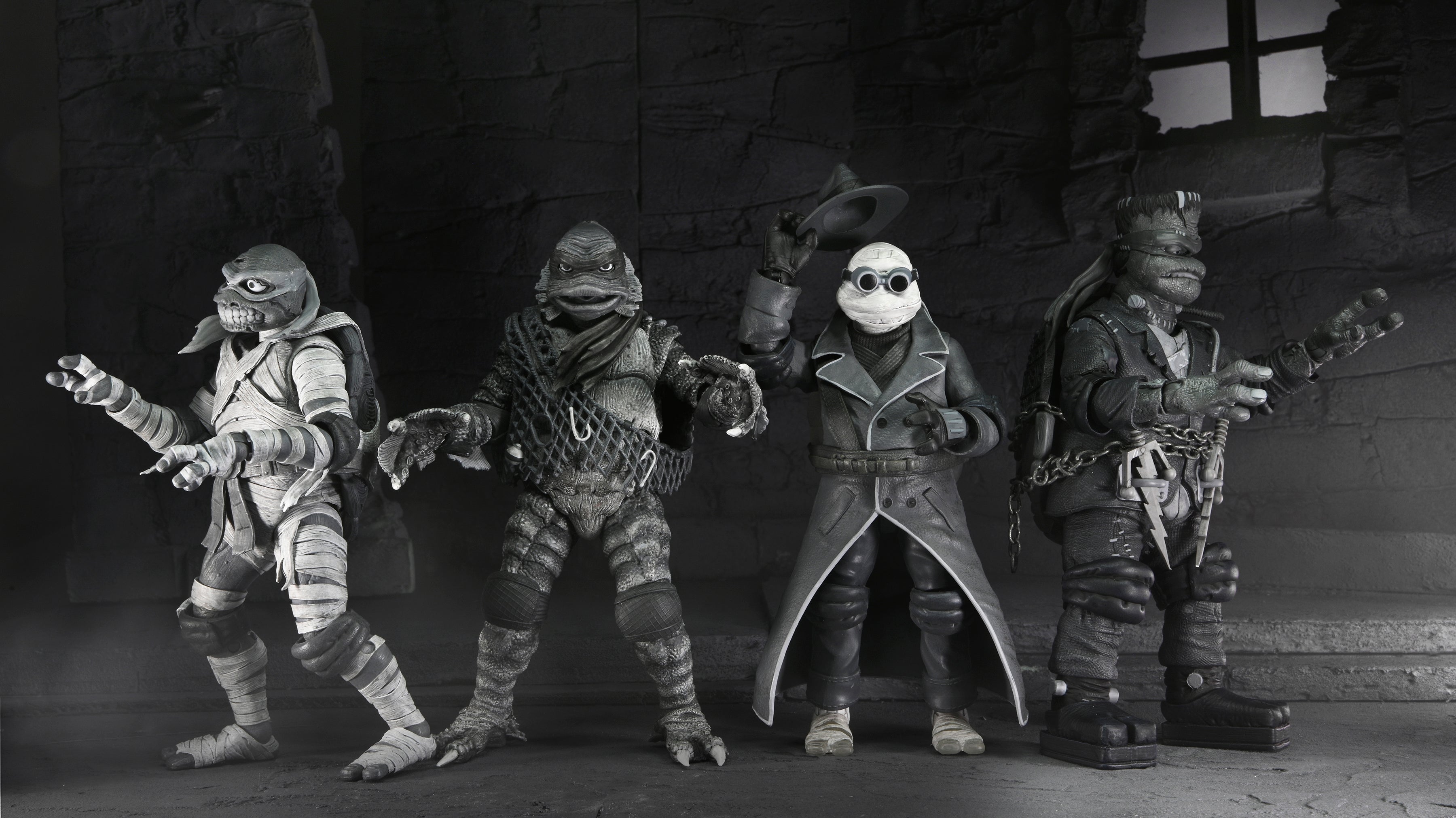 NECA Figura de Accion: Universal Monsters x TMNT - Tortugas En Blanco Y Negro 4 Pack 7 Pulgadas