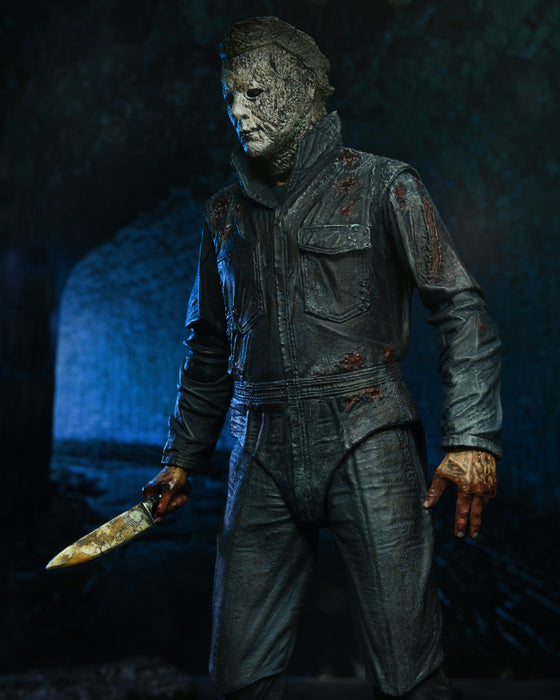 Neca Figura de Accion Ultimate: Halloween Ends 2022 - Michael Myers 7 Pulgadas