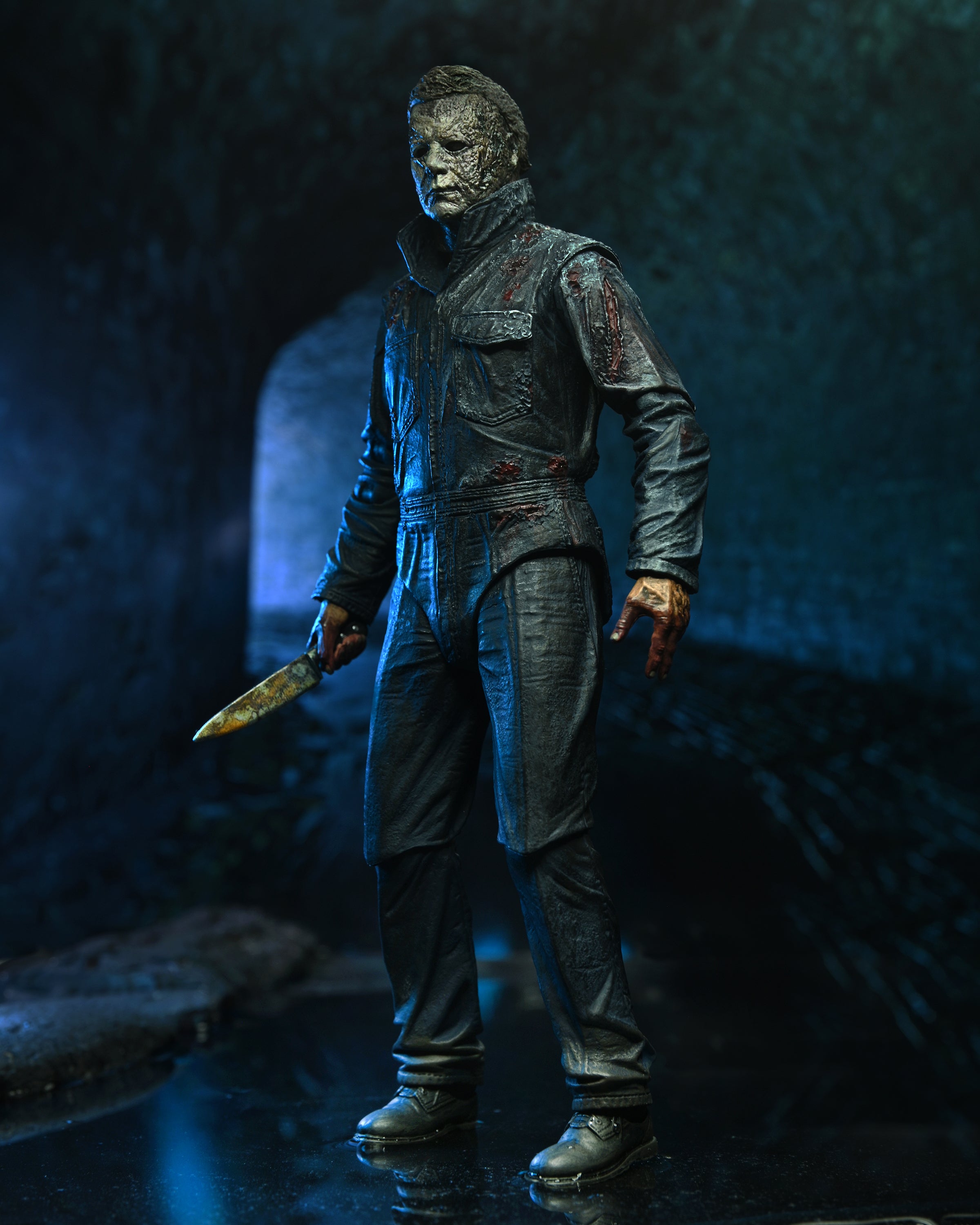 Neca Figura de Accion Ultimate: Halloween Ends 2022 - Michael Myers 7 Pulgadas