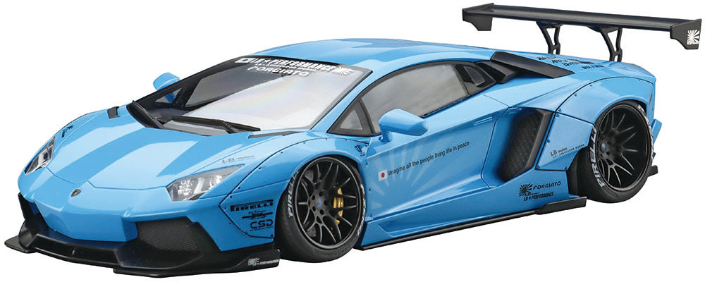 Aoshima Model Kits: Lamborghini - Lamborghini Aventador Escala 1/24 Kit De Plastico