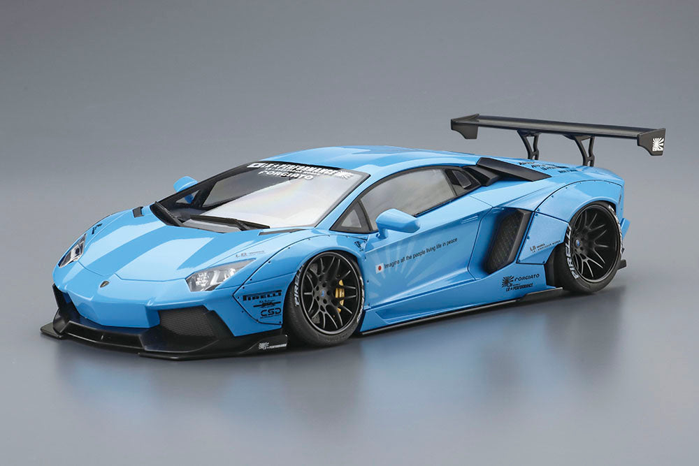 Aoshima Model Kits: Lamborghini - Lamborghini Aventador Escala 1/24 Kit De Plastico