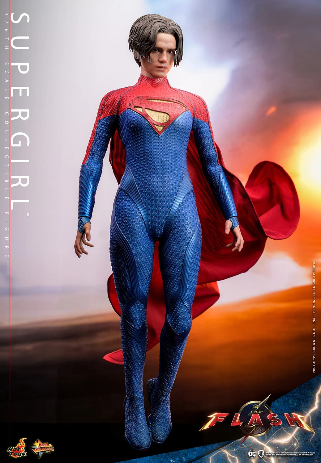 Hot Toys Movie Masterpiece Series: DC Comics The Flash - Supergirl Escala 1/6