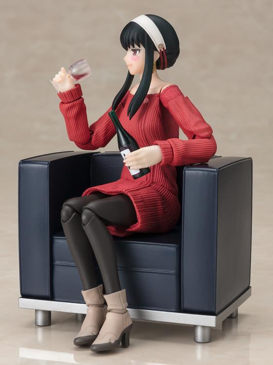 Bandai Tamashii Nations SH Figuarts: Spy X Family - Yor Forger Como Madre De Familia Figura De Accion