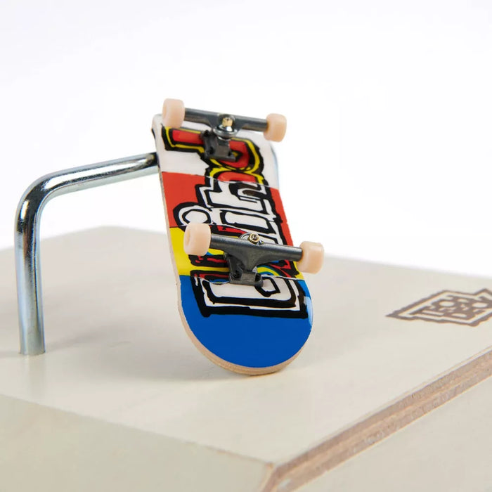 Tech Deck: Set Shered Pyremid - Patineta Blind Y Rampa