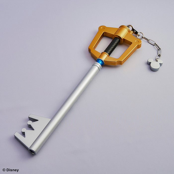 Square Enix Prop Replica: Kingdom Hearts - Kingdom Key Light Up Keyblade