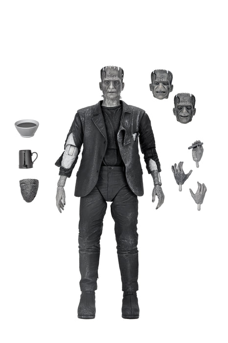 NECA Figura de Accion: Universal Monsters La Novia De Frankenstein -  Frankenstein Blanco y Negro 7 Pulgadas