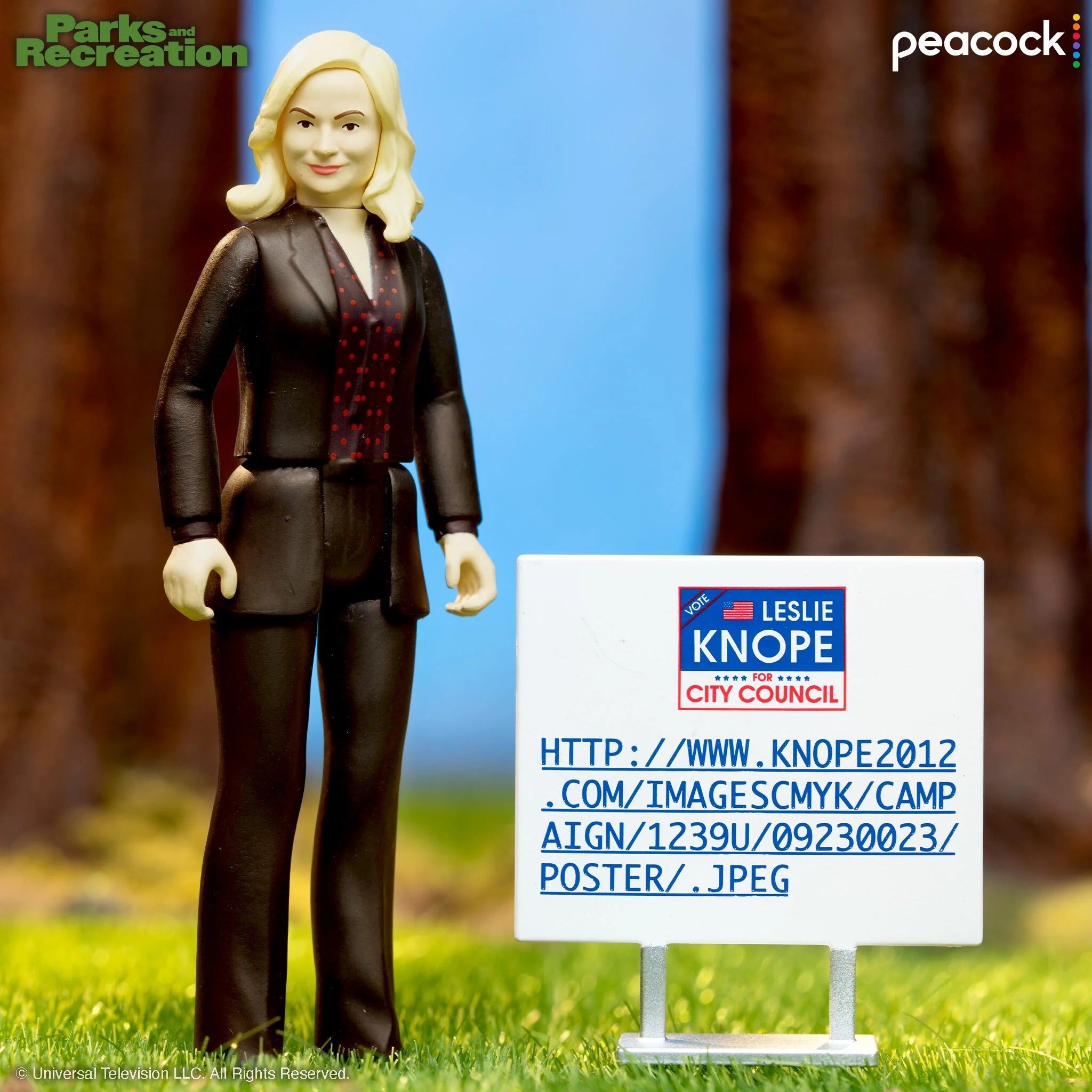 Super7 ReAction: Parks And Recreation - Leslie Knope Campaign Trail