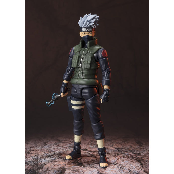 Bandai Ultimate Legends: Naruto Shippuden - Kakashi Hatake Cuarta Guerra Ninja Figura de Accion