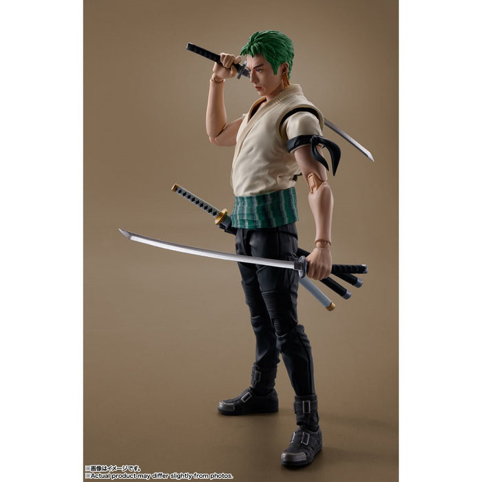 Bandai Tamashii Nations SH Figuarts: One Piece Netflix - Roronoa Zoro Figura De Accion