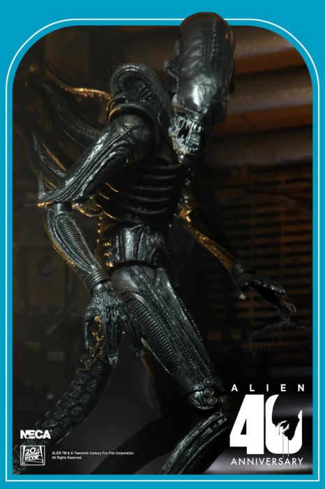 NECA Figura de Accion Ultimate: Alien 40 Aniversario - Xenomorfo 7 Pulgadas