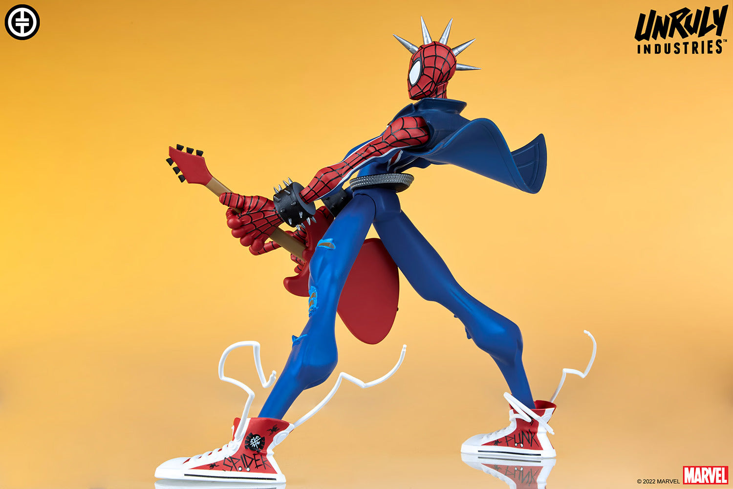 Unruly Industries Designer Collectible : Marvel Spiderman - Spider Punk Estatua