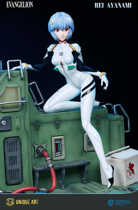 Unique Art Scale Figure Collection Grade: Evangelion Neon Genesis - Ayanami Rei Escala 1/4