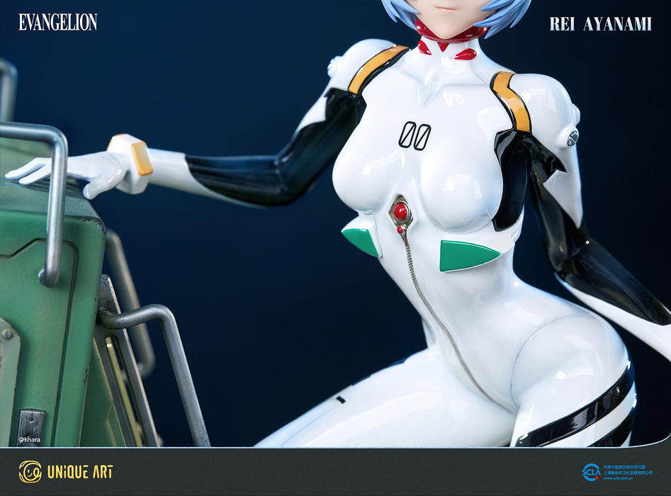 Unique Art Scale Figure Collection Grade: Evangelion Neon Genesis - Ayanami Rei Escala 1/4