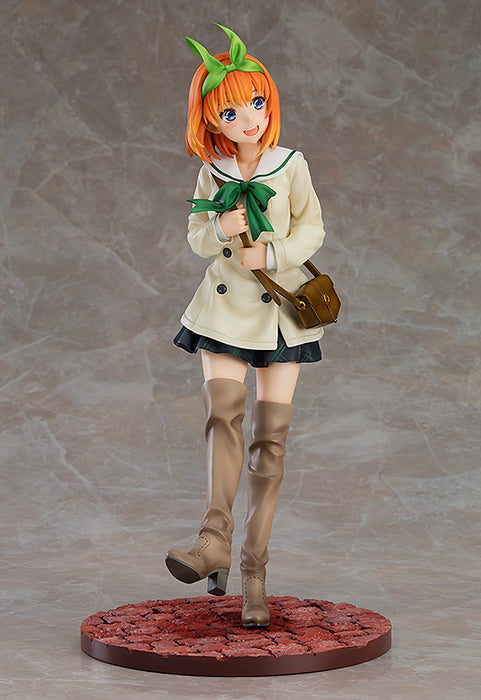 Good Smile Scale Figure: The Quintessential Quintuplets - Yotsuba Nakano Date Style Escala 1/6