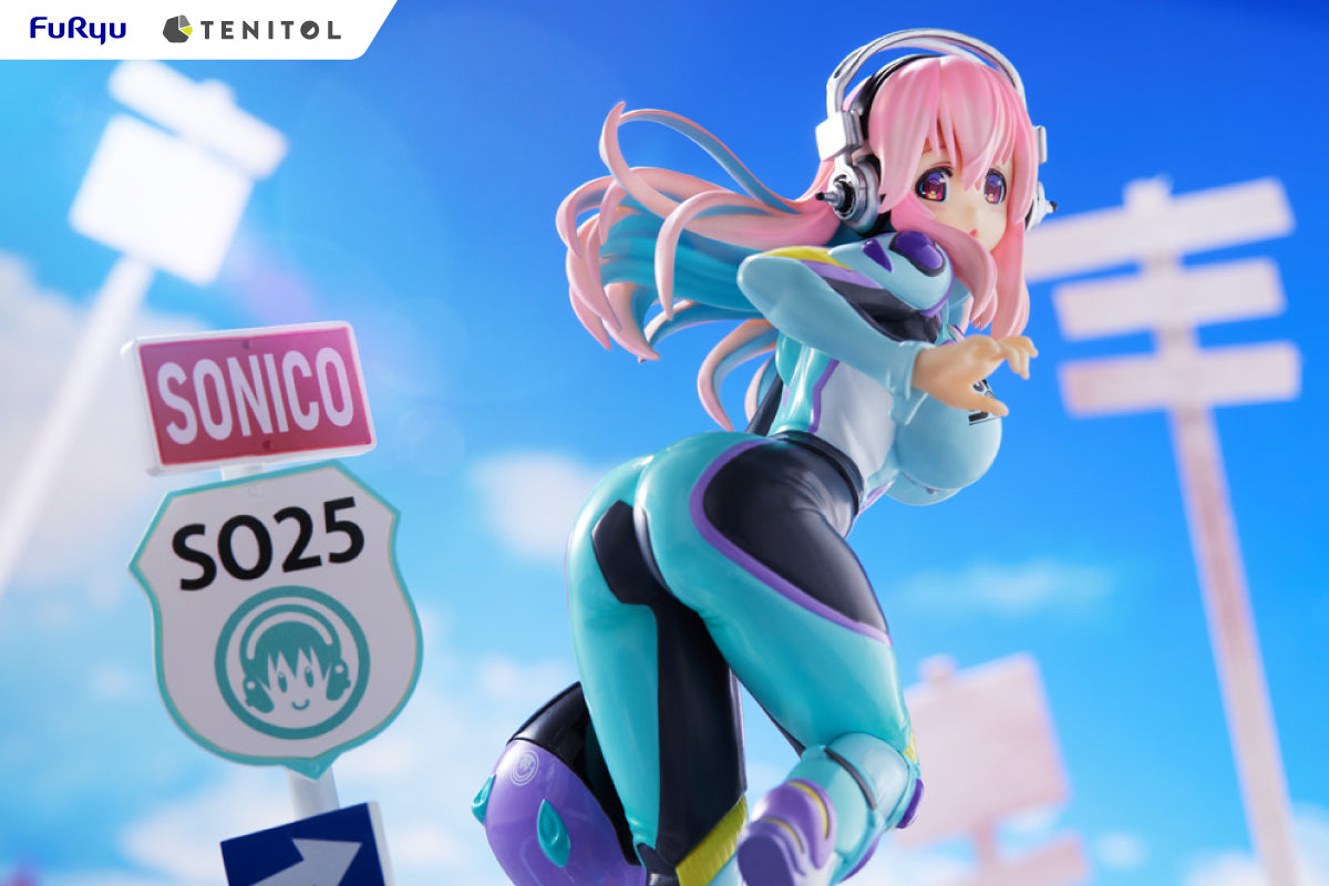 Furyu Figures Tenitol: Super Sonico - Super Sonico Traje De Piloto