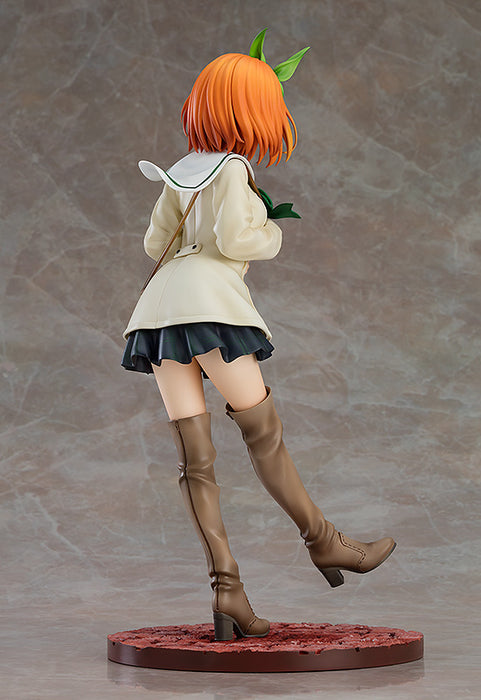 Good Smile Scale Figure: The Quintessential Quintuplets - Yotsuba Nakano Date Style Escala 1/6