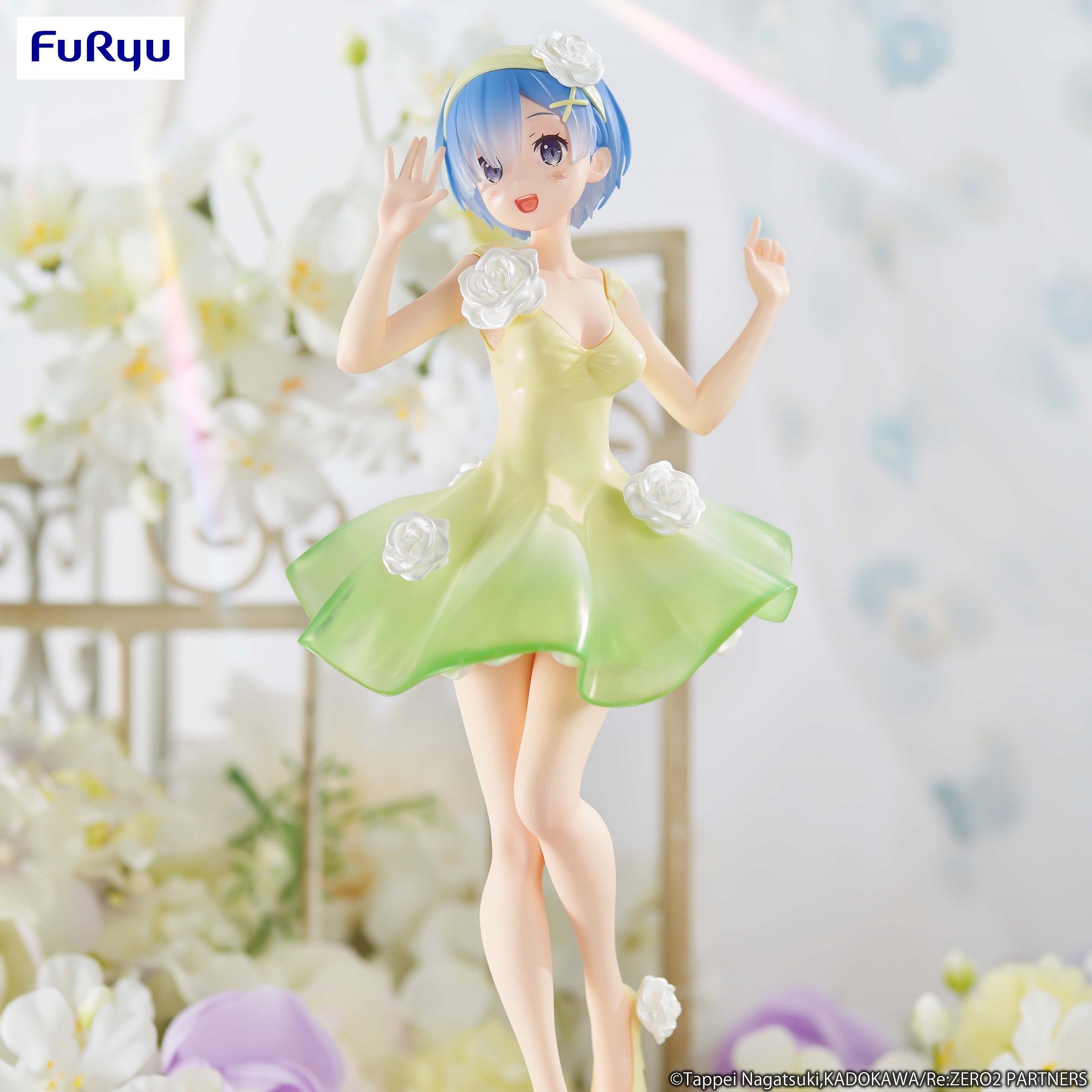 Furyu Figures Trio Try It: Re Zero Starting Life In Another World - Rem Vestido De Flores