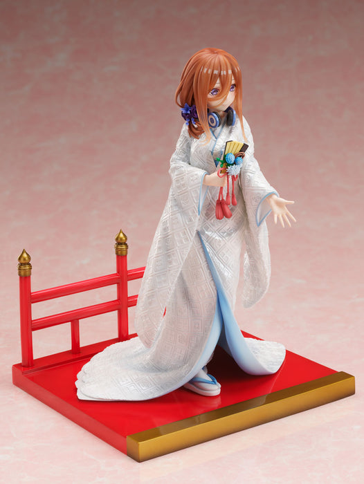 Furyu Scale Figure: The Quintessential Quintuplets 2 - Miku Nakano Shiromuku Escala 1/7