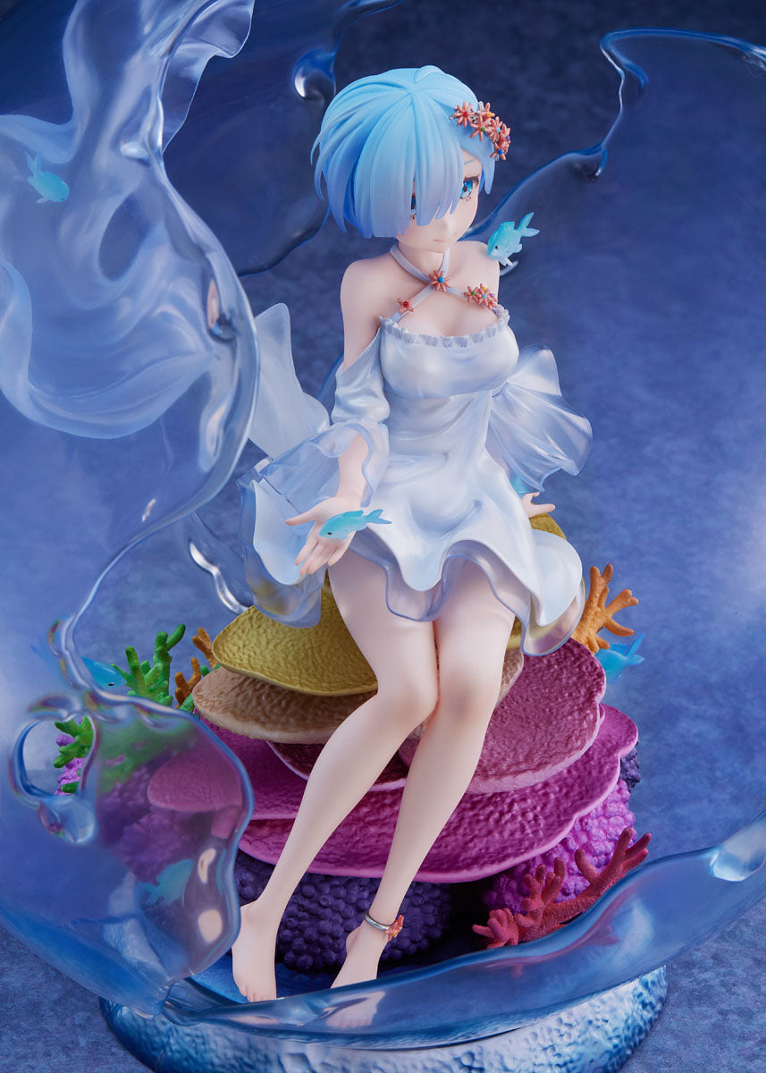 Furyu Scale Figure: Re Zero Starting Life In Another World - Rem Aqua Orb Escala 1/7