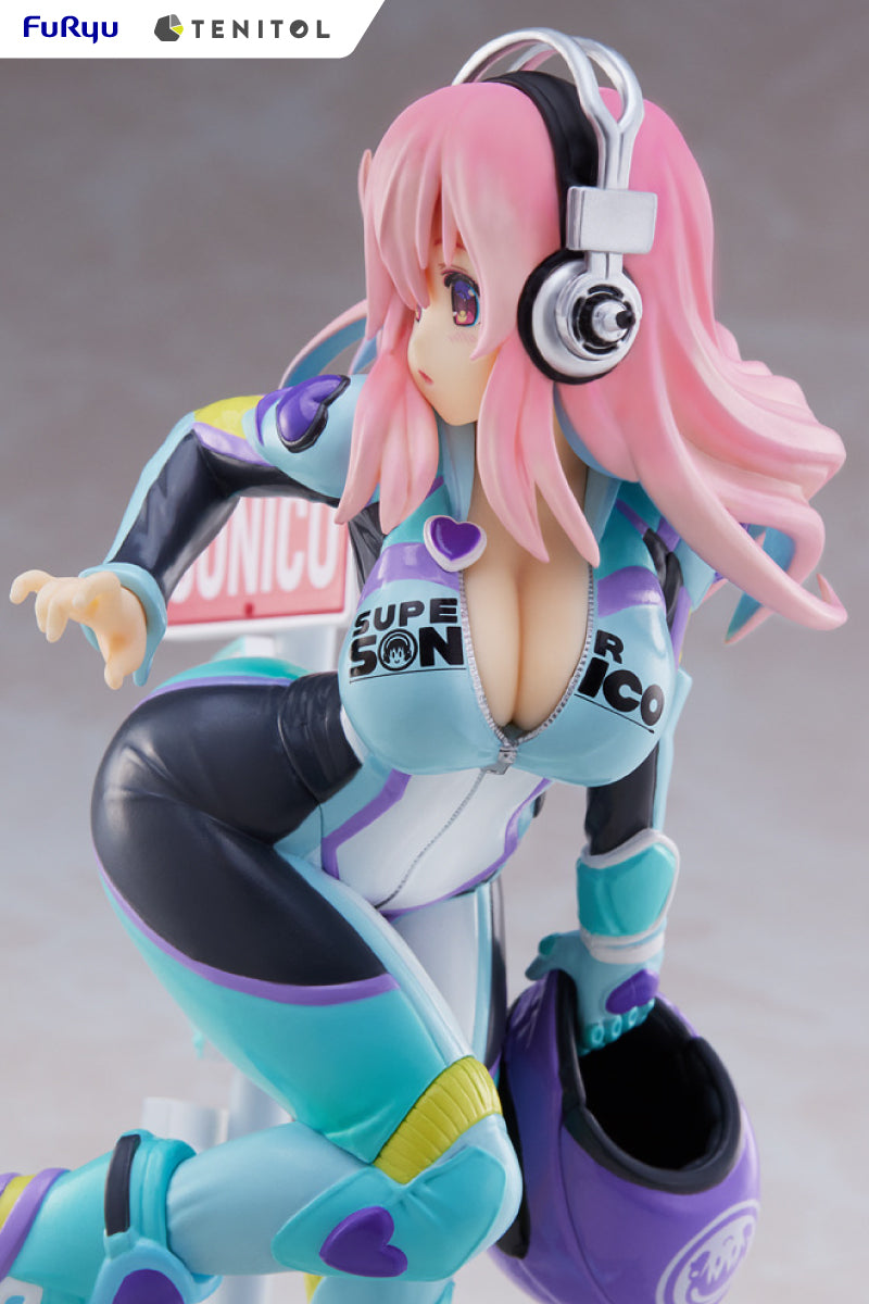 Furyu Figures Tenitol: Super Sonico - Super Sonico Traje De Piloto