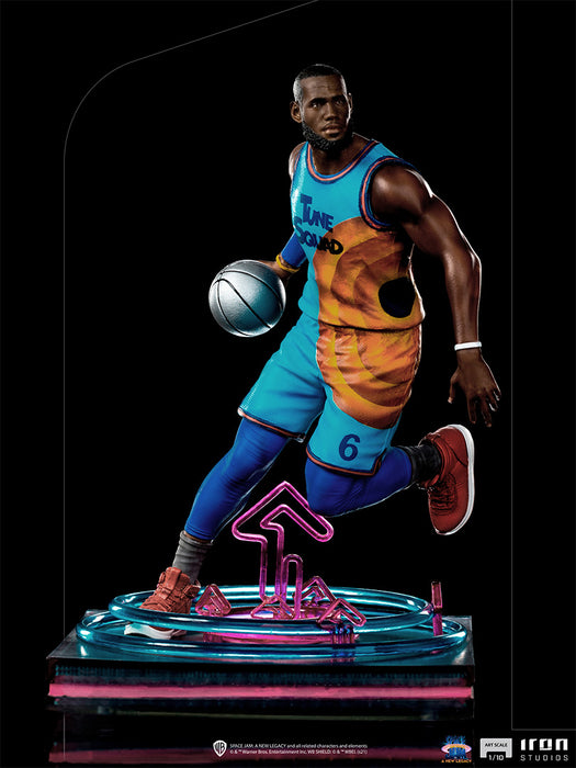 IRON Studios: Space Jam A New Legacy - Lebron James Escala de Arte 1/10