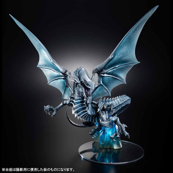 Megahouse Figures Art Works Monsters: Yu Gi Oh - Dragon Blanco De Ojos Azules Edicion Holografica