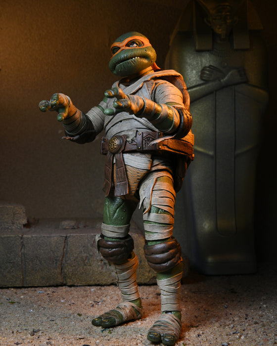 NECA Figura de Accion Ultimate: Universal Monsters X TMNT - Mike Como La Momia 7 Pulgadas